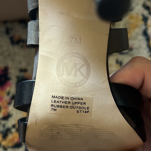 MICHAEL Michael KORS heels - Picture 8 of 8